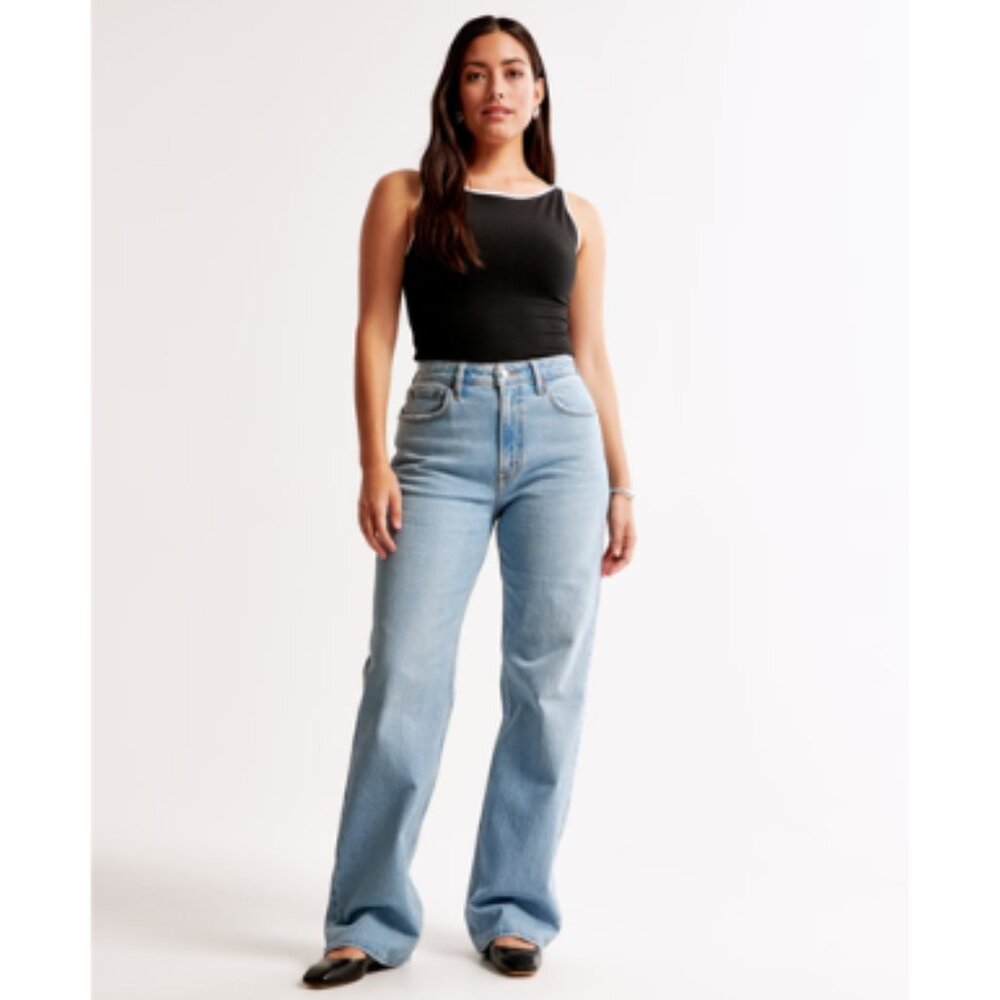 Abercrombie Curve Love High Rise 90s Relaxed Jean Size 25